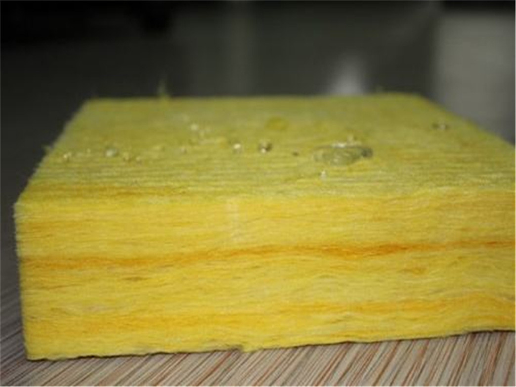 玻璃棉保溫板含保護層嗎